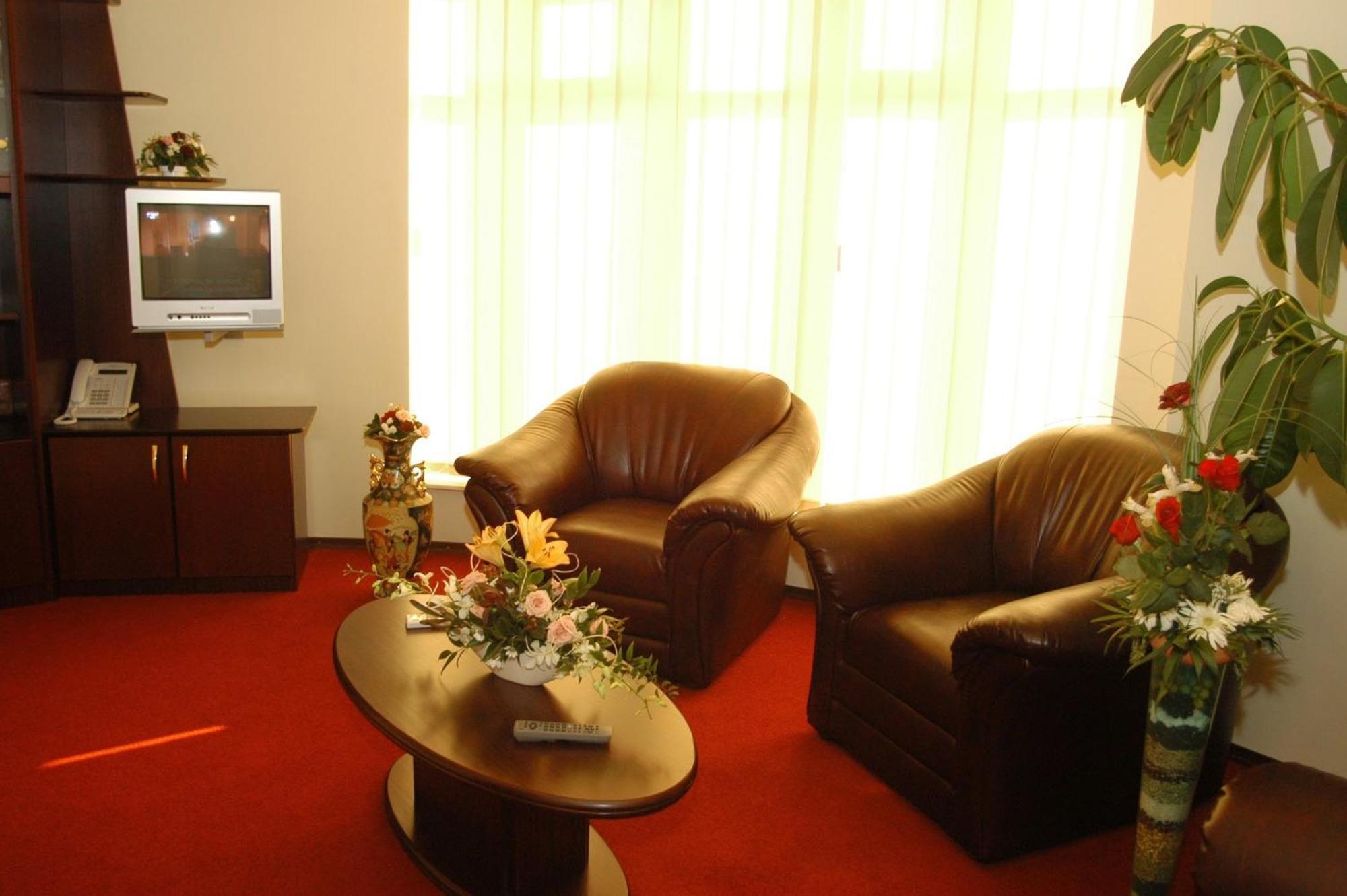 Hotel Regat Пітешть Номер фото